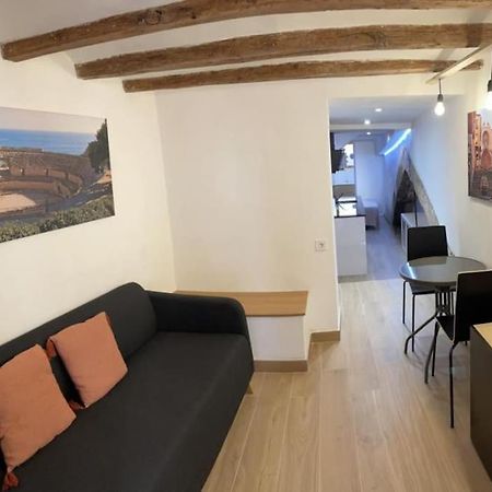 Casa Ferrers Piso 1. Loft En El Centro Apartment Tarragona Exterior photo